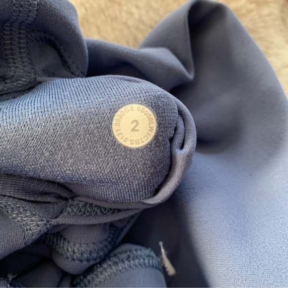 Lululemon Align Water Drop - Picture 2 of 5